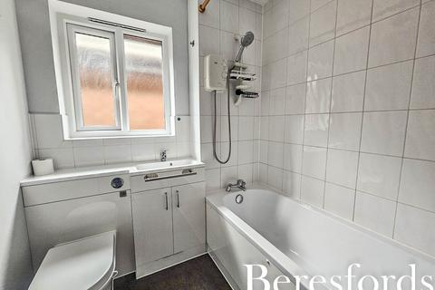 undefined, Mimosa Close, Romford, RM3
