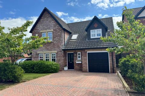4 bedroom detached house for sale, Old Tarnbrick Way, Kirkham