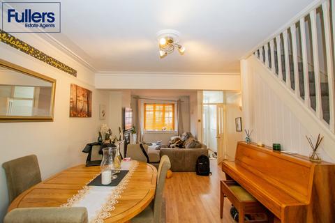 3 bedroom terraced house for sale, Hoppers Road, London N21