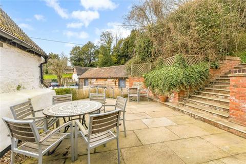 undefined, Henley Road, Medmenham, Marlow, Buckinghamshire, SL7
