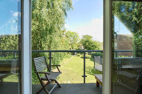 undefined, New Haw Road, Addlestone, KT15