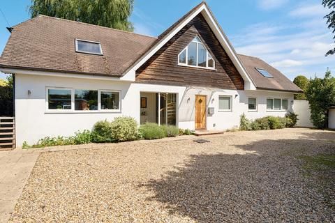 undefined, New Haw Road, Addlestone, KT15