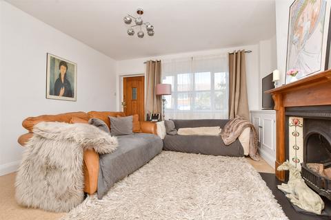 3 bedroom terraced house for sale, Beech Road, Epsom KT17