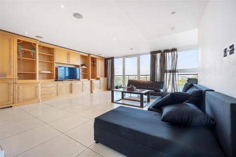 2 bedroom apartment for sale, Queens Town Road, Wandsworth, London
