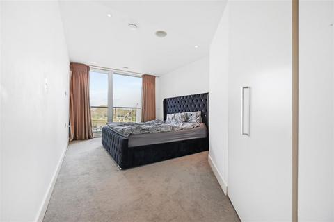 2 bedroom apartment for sale, Queens Town Road, Wandsworth, London