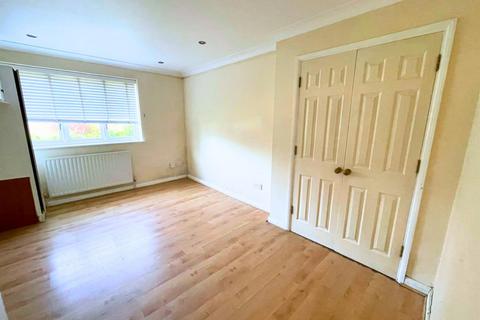 undefined, Yeend Close, West Molesey KT8