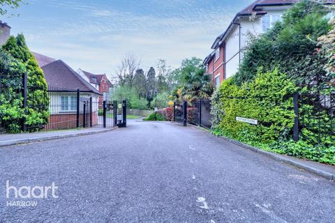 Cottage Close, Harrow