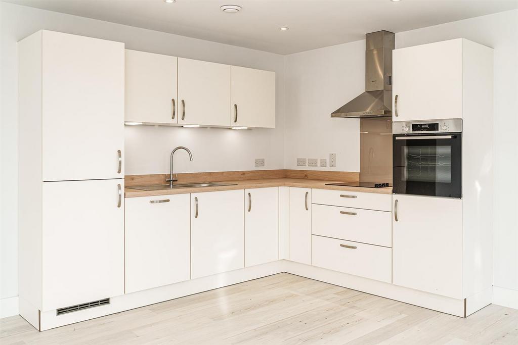 Plot 9 Lindfield Place Final-14.jpg