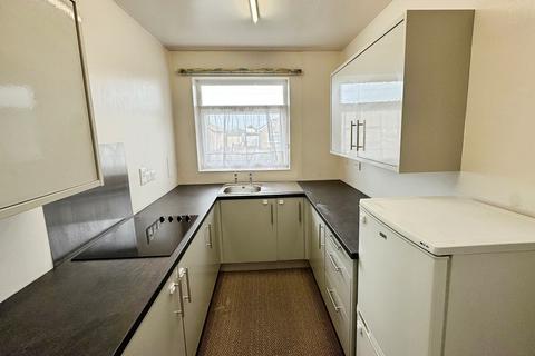 2 bedroom flat for sale, Levens Drive, Heysham, LA3