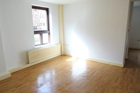 1 bedroom flat to rent, Woodlands Village, Wakefield, WF1