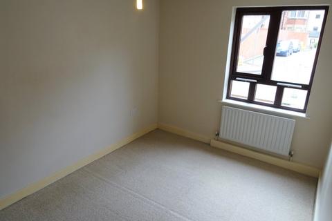 1 bedroom flat to rent, Woodlands Village, Wakefield, WF1