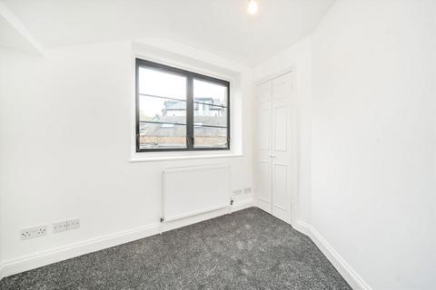 undefined, Roehampton Lane, London SW15