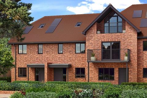 3 bedroom terraced house for sale, Joinery Close, Park Street, Princess Risborough, Buckinghamshire, HP27