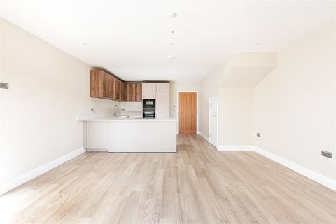 3 bedroom terraced house for sale, Joinery Close, Park Street, Princes Risborough, Buckinghamshire, HP27
