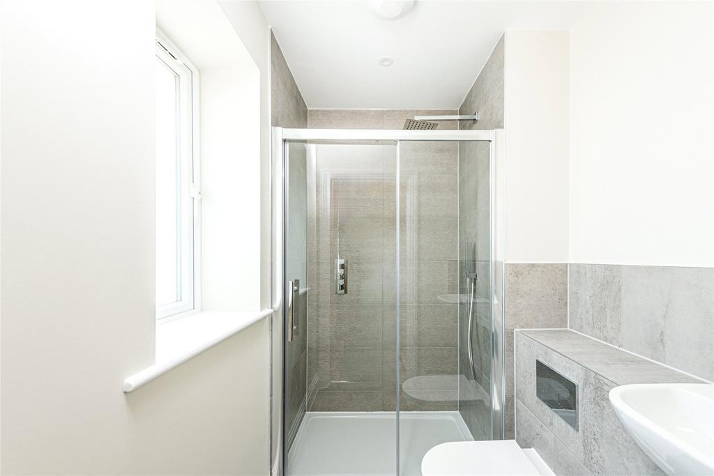 En Suite Shower