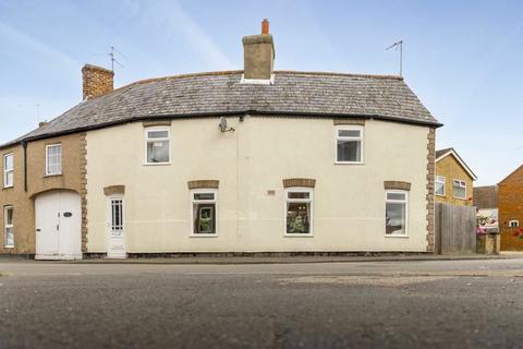 3 bedroom character property for sale, St. Johns Street, Holbeach, Spalding, Lincolnshire, PE12 7AB