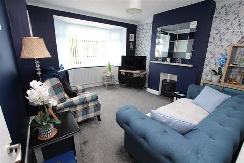 2 bedroom semi-detached house for sale, Low Ash Avenue, Wrose, Shipley