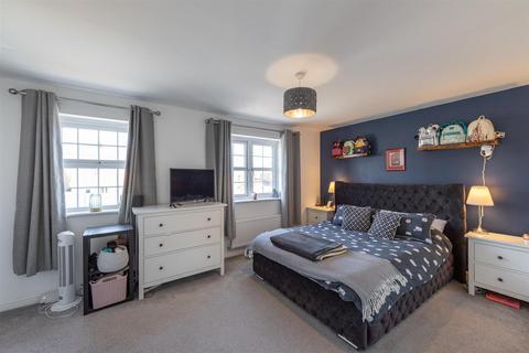 8 Geranium Drive, Morpeth, NE61 3EY