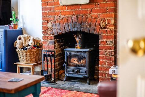 83 Station Road, Marlow, SL7 1NS