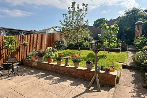 18 Shakespeare Road, Hereford, HR4 0JN