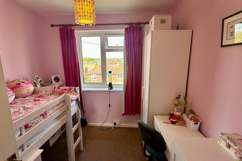 18 Shakespeare Road, Hereford, HR4 0JN