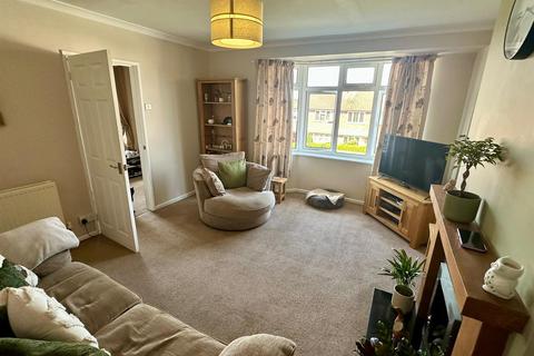 18 Shakespeare Road, Hereford, HR4 0JN