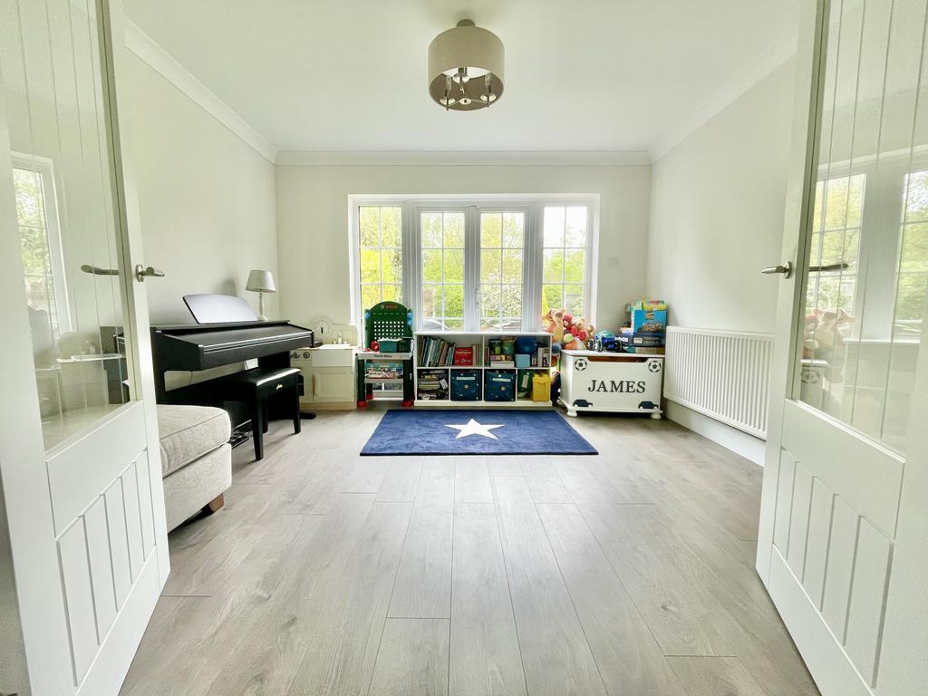 Dining Room / Play Room