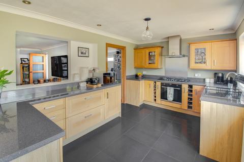 undefined, Redland Close, Marlbrook, Bromsgrove, Worcestershire, B60