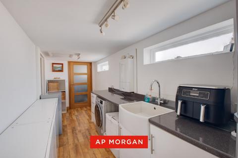 undefined, Redland Close, Marlbrook, Bromsgrove, Worcestershire, B60