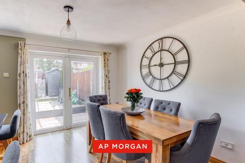 undefined, Redland Close, Marlbrook, Bromsgrove, Worcestershire, B60