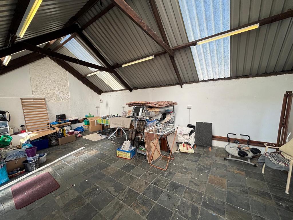 The showroom (second image)