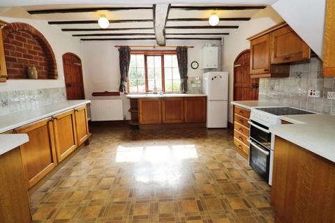 5 bedroom semi-detached house for sale, Bawnmore Road, Rugby, CV22