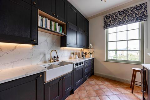 2 bedroom flat for sale, The Broad Walk, Imperial Square, Cheltenham, Gloucestershire, GL50