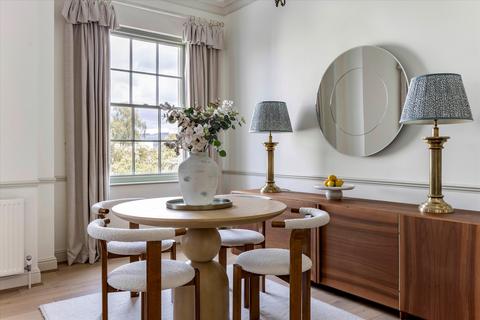 2 bedroom flat for sale, The Broad Walk, Imperial Square, Cheltenham, Gloucestershire, GL50