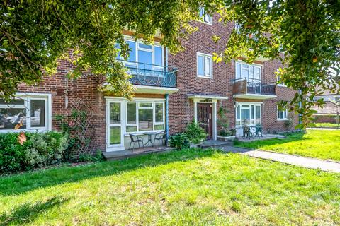 55 Beaconsfield Close, London, SE3 7LH