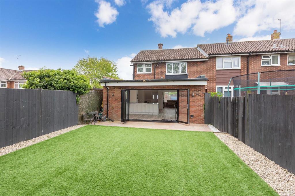 24 Wordsworth Road-3.jpg