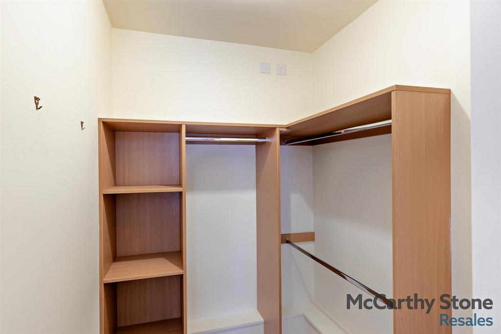 Walk in Wardrobe