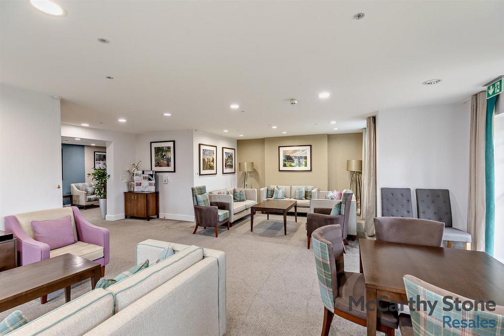 Homeowners Lounge