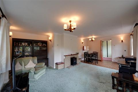 3 bedroom bungalow for sale, Thetford Road, Mildenhall, Bury St. Edmunds, Suffolk, IP28