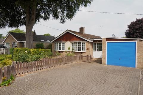 3 bedroom bungalow for sale, Thetford Road, Mildenhall, Bury St. Edmunds, Suffolk, IP28