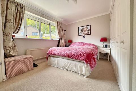 35 Bryn Castell, Abergele, LL22 8QA