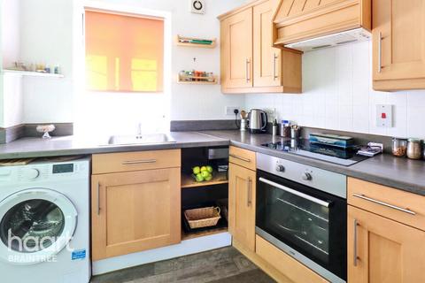 1 bedroom flat for sale, Camulus Close, Braintree