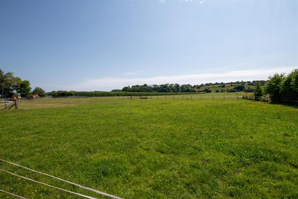 Bentleigh Farm 31.07.24-58.jpg