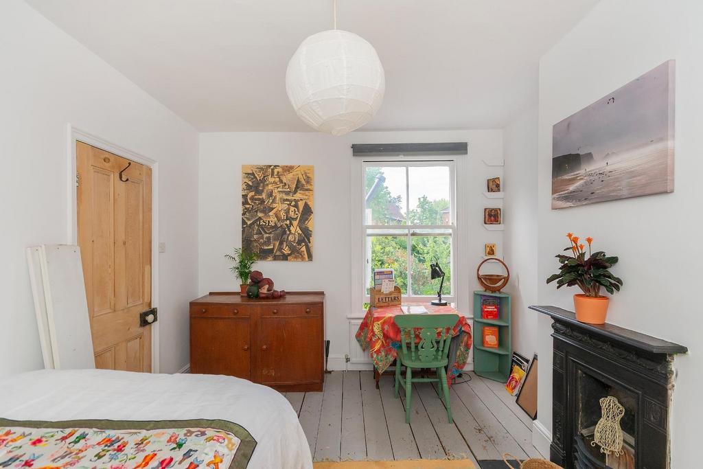 2 S0 RKE - Bedroom D.jpg