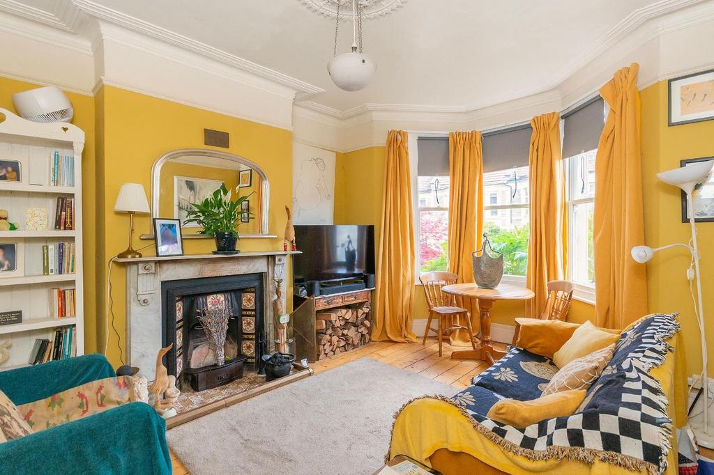 2 S0 RKE - Living Room D.jpg
