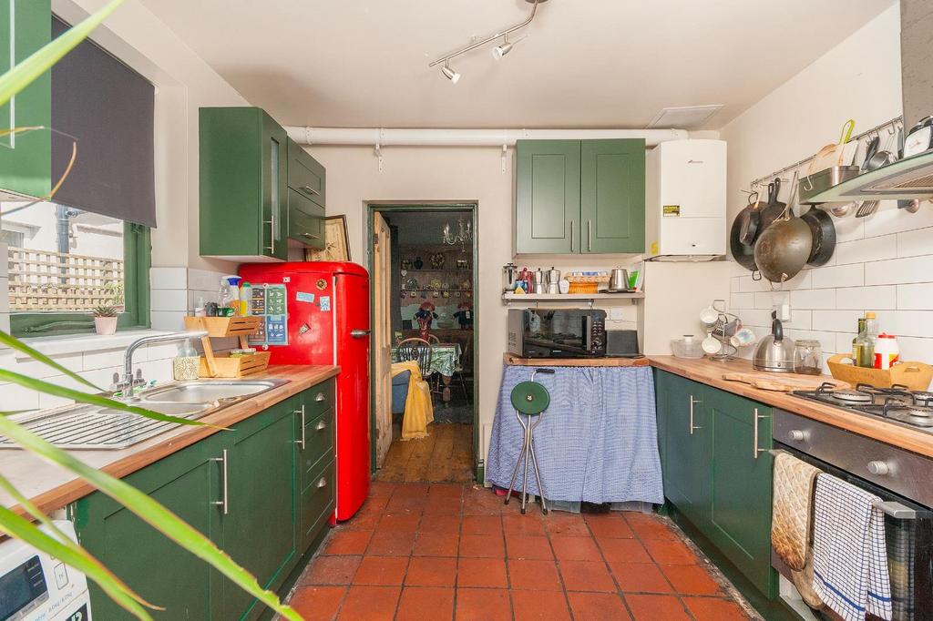 2 S0 RKE - Kitchen A.jpg