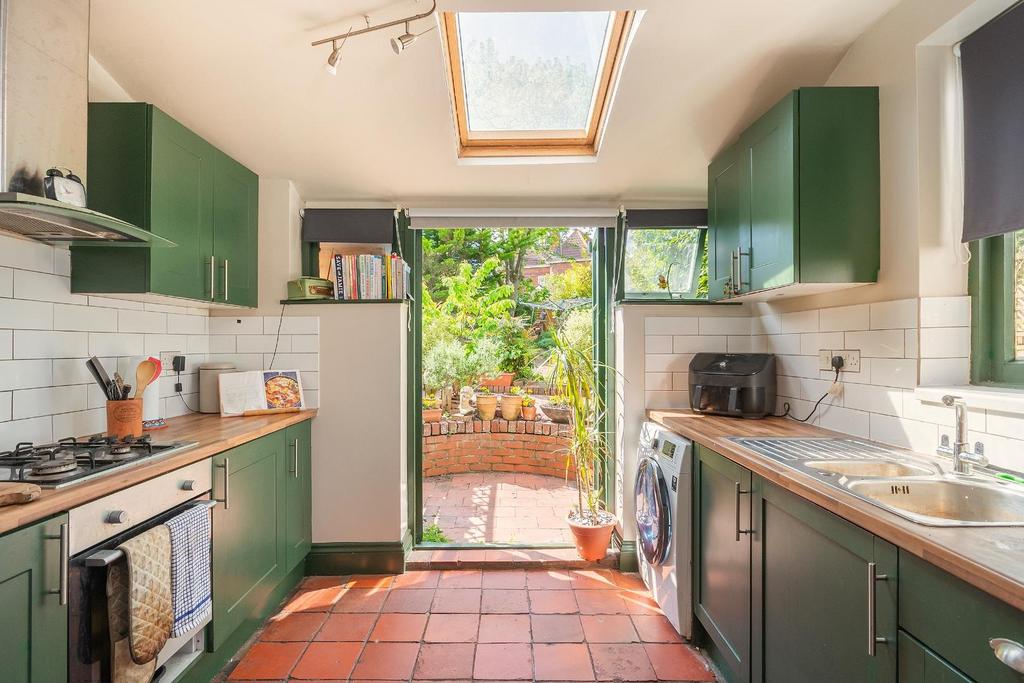 2 S0 RKE - Kitchen C.jpg