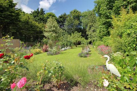 2 bedroom semi-detached bungalow for sale, Stamps Meadow, Longford, Gloucester