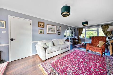 26 Bincombe Drive, Crewkerne, TA18 7BE