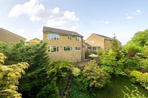 26 Bincombe Drive, Crewkerne, TA18 7BE